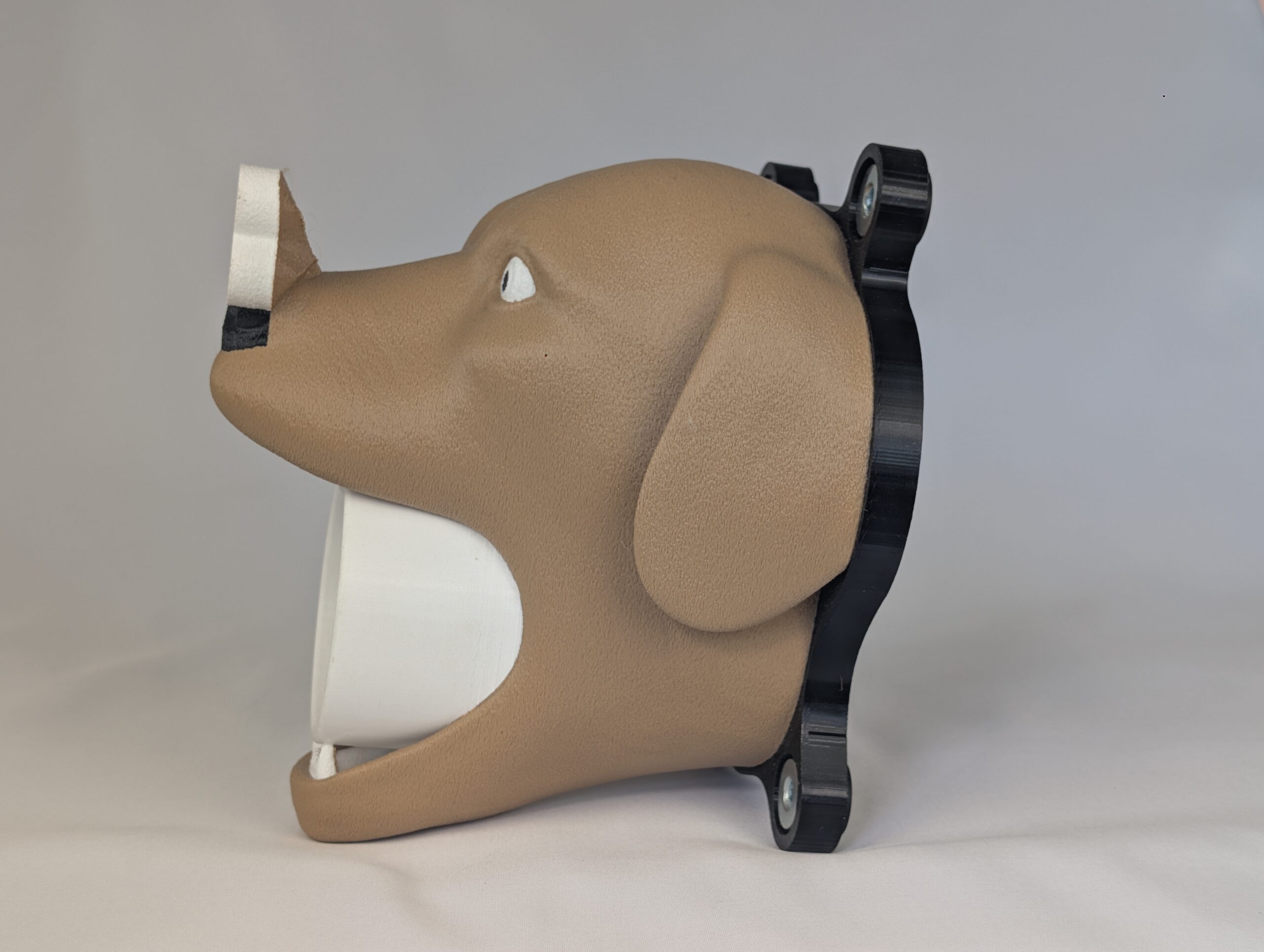 Labrador Retriever EV Cable Holder – Holder in Mouth - Image 3